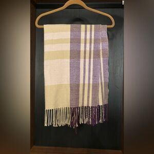 Gap fringe scarf
